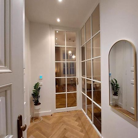 Luxury Apartment In The Centre Prag Exteriör bild