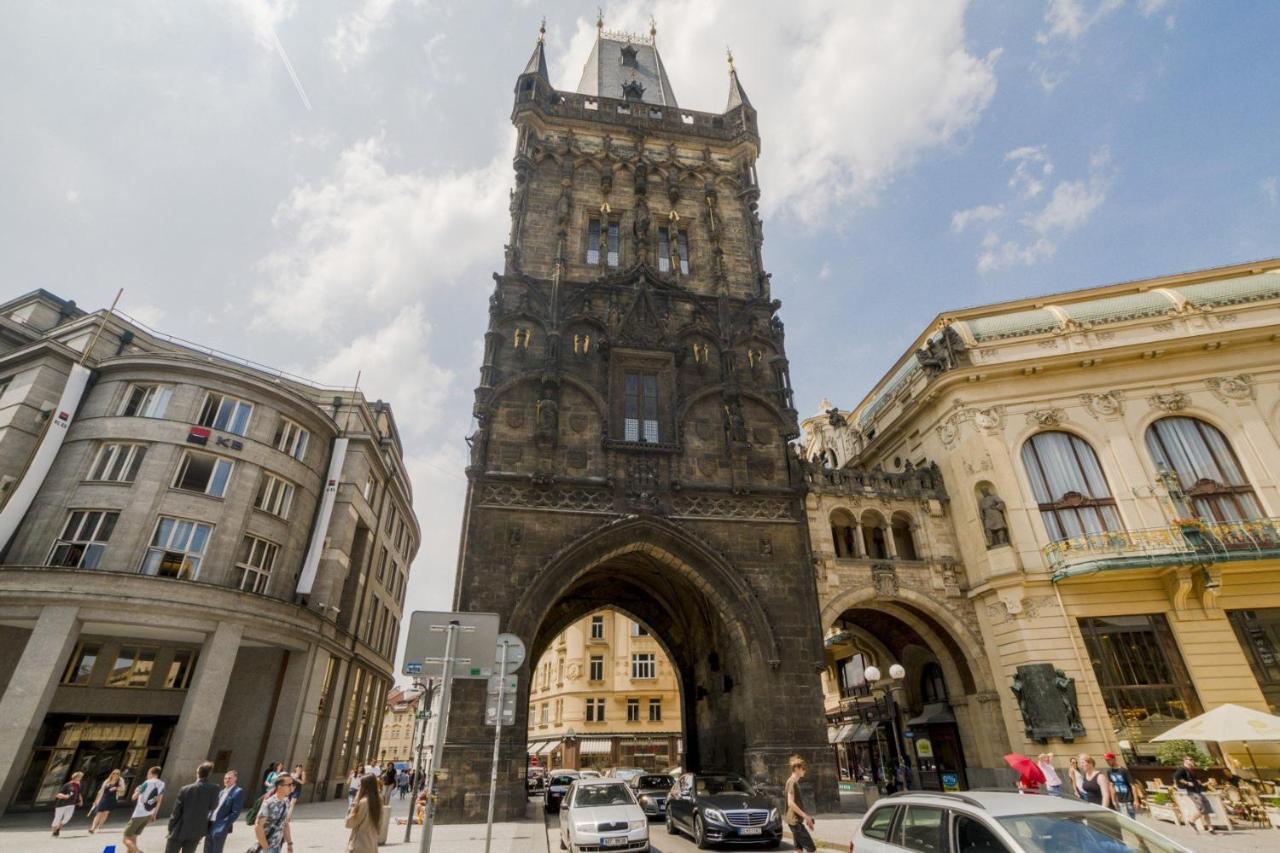 Luxury Apartment In The Centre Prag Exteriör bild