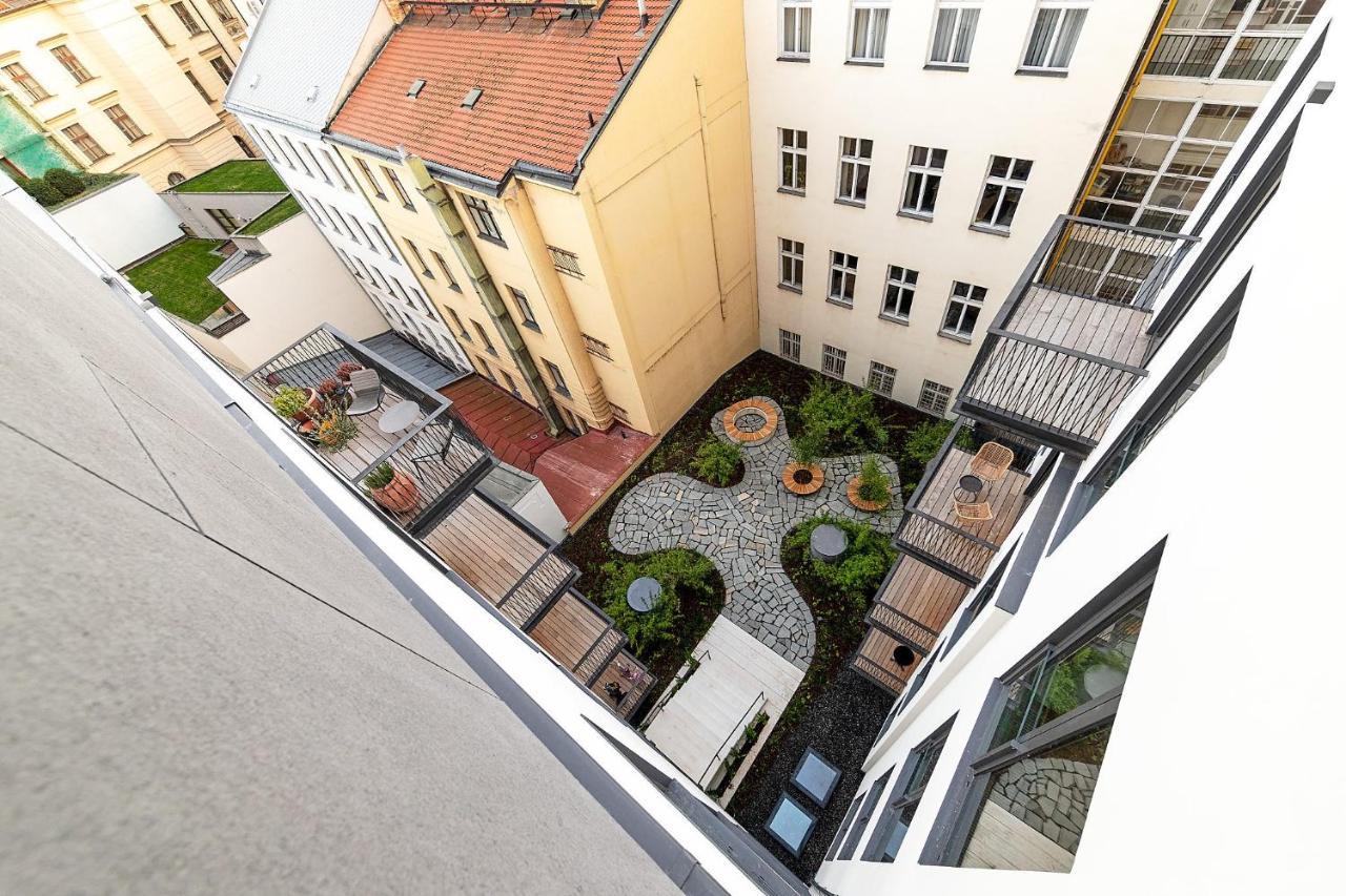 Luxury Apartment In The Centre Prag Exteriör bild